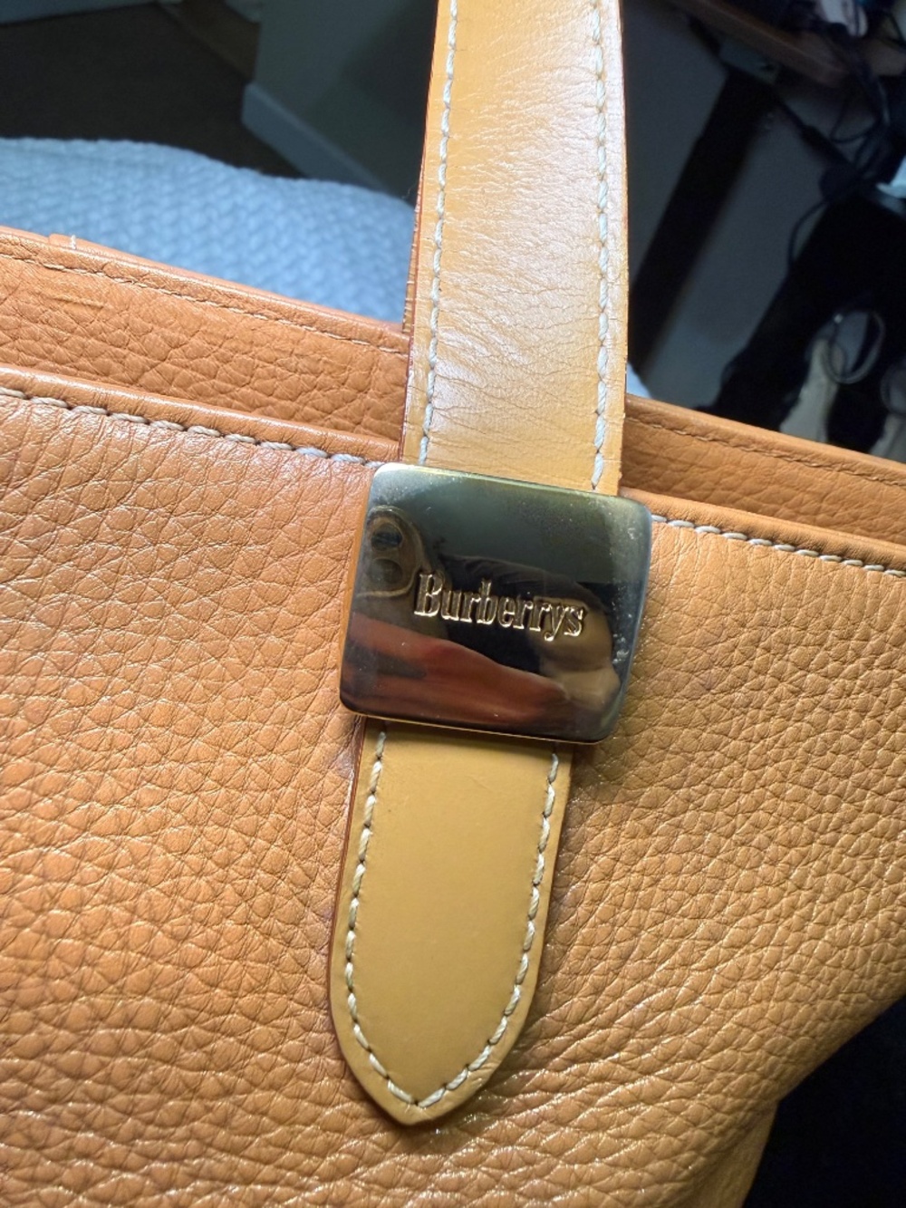 Vintage Burberrys - Picture 2 of 4